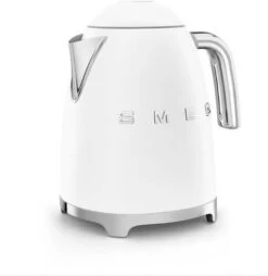 SMEG 50's Style Waterkoker 1,7 Liter Mat Wit -Winkel voor professionele keukenbenodigdheden 1460473