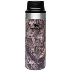 Stanley The Trigger-Action Travel Mug 470 Ml Country DNA Mossy Oak